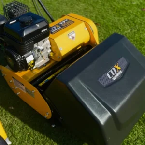 Briggs & Stratton XR 3.5HP engine on Cox LawnMaster cylinder mower